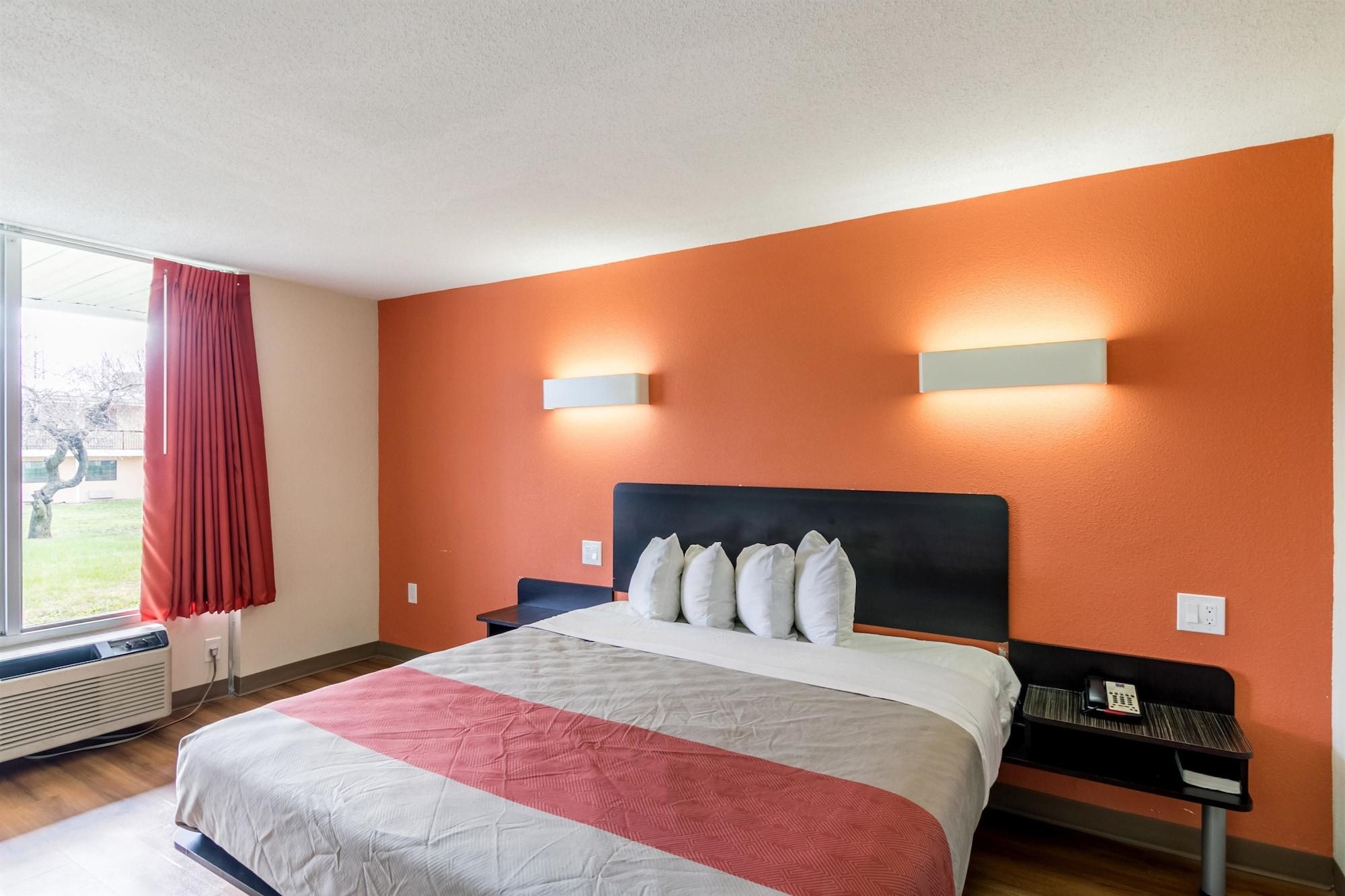 Motel 6 New Brunswick Exterior foto